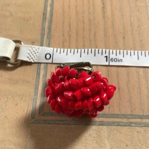 Glass beaded necklace and earrings - Picture 8 of 8